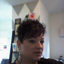 Michele Yancey Photo 22