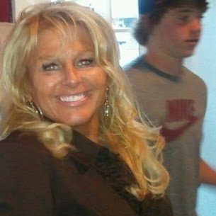 Debra Franks Photo 7