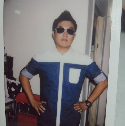William Lo Photo 26