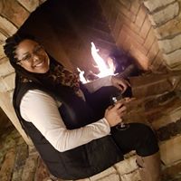 Traci Blair Photo 21