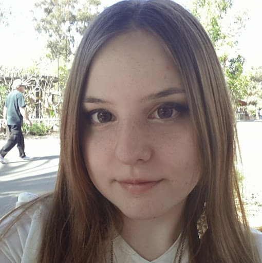 Nicolette Bailey Photo 11