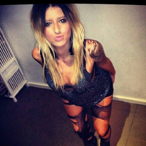 Madeline Leon Photo 24