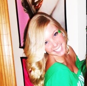 Emily Carpenter Photo 37