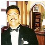 Larry Gonzales Photo 16