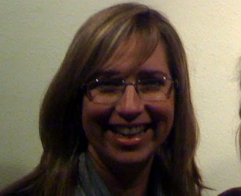 Becky Rowe Photo 42