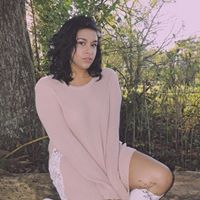 Jade Norris Photo 4