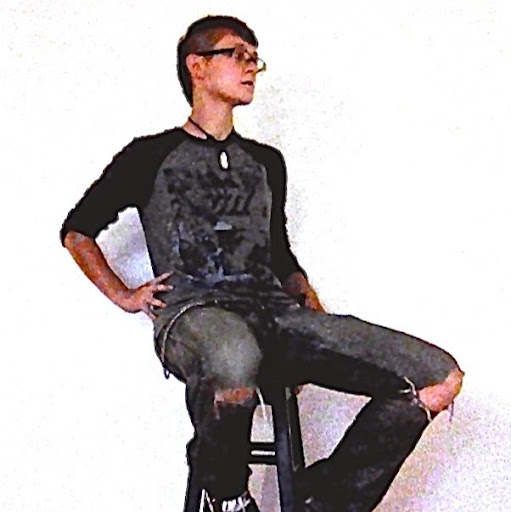Devon Mcdaniel Photo 4