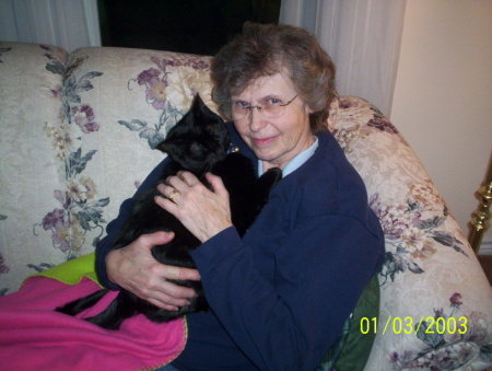 Suzanne Ray Photo 18
