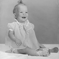 Vickie Arnold Photo 22