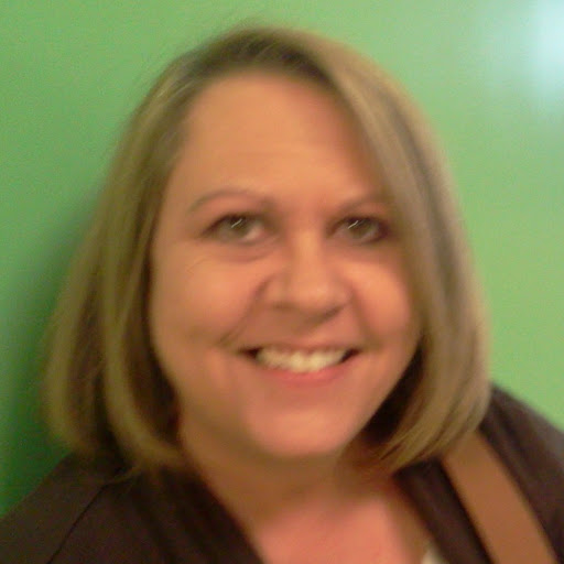 Leslie Hubbard Photo 21