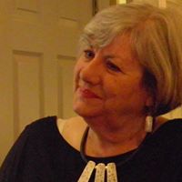 Joyce Holmes Photo 10