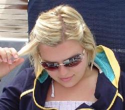 Amanda Pierce Photo 9