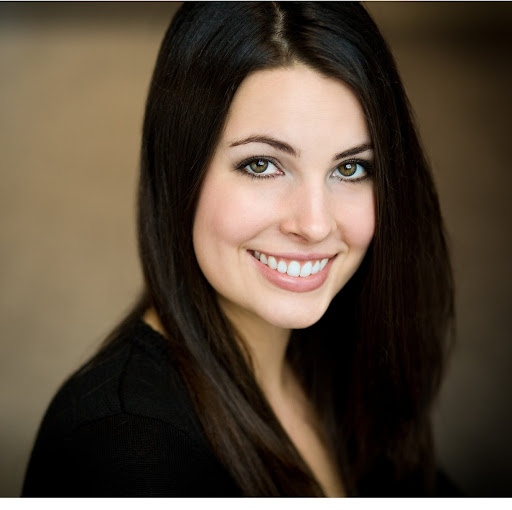 Alyson Young Photo 24