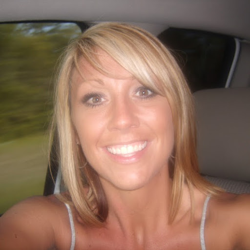 Amanda Simmons Photo 37