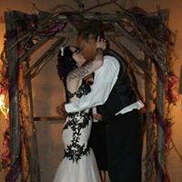 Shelby Collins Photo 22