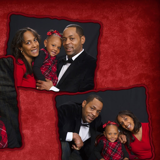 Angela Holley Photo 28