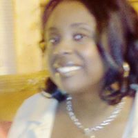 Lora Walker Photo 28