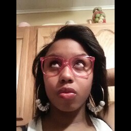 Tawana Robinson Photo 16