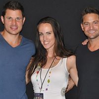 Alicia Lowe Photo 30