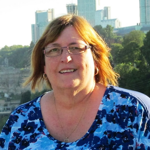 Sheree Johnston Photo 19
