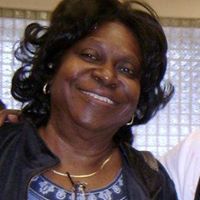 Rosie Roberson Photo 8