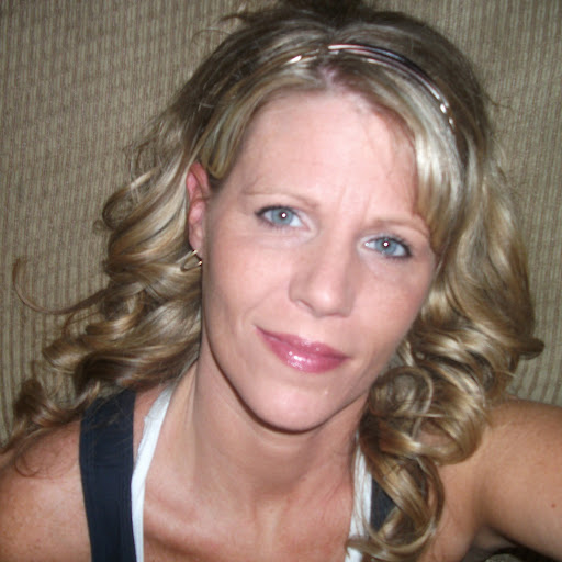 April Gentry Photo 16