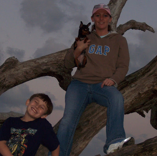 Latasha Woods Photo 11