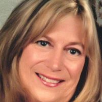 Denise Ellis Photo 27