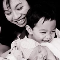 Elizabeth Nguyen Photo 37