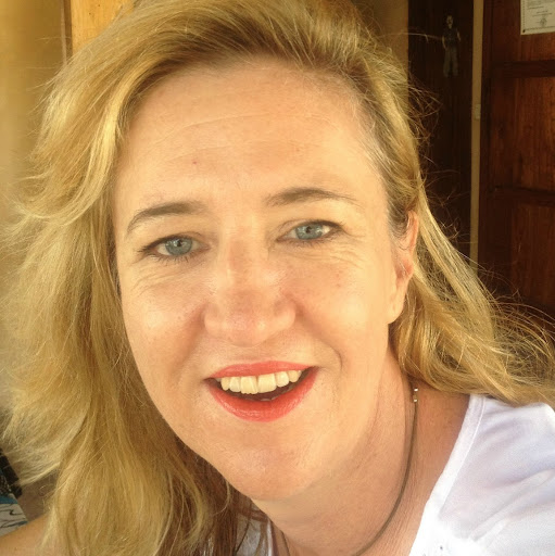 Amanda Landers Photo 5