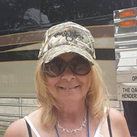 Kathi Lowe Photo 10