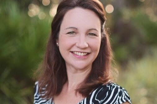Amy Bright Photo 11