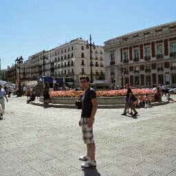 Eddy Caballero Photo 4