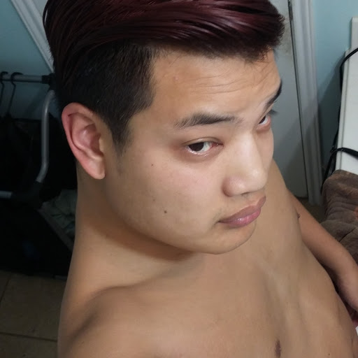 Johnny Hoang Photo 31