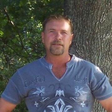 Christopher Locke Photo 14