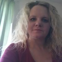 Gloria Dillon Photo 30