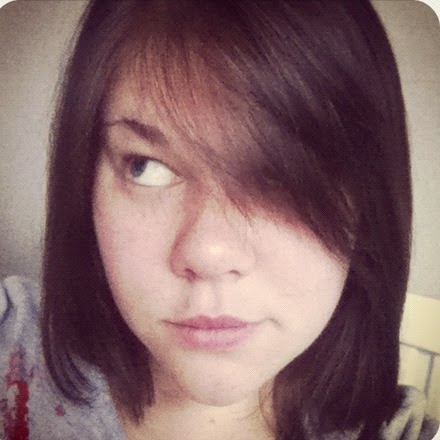 Hannah Bullock Photo 23