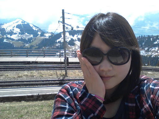 Jihye Han Photo 17