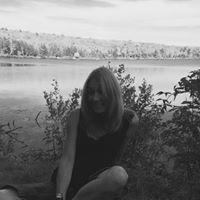 Michelle Violette Photo 17