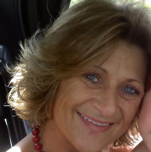 Brenda Gardner Photo 7