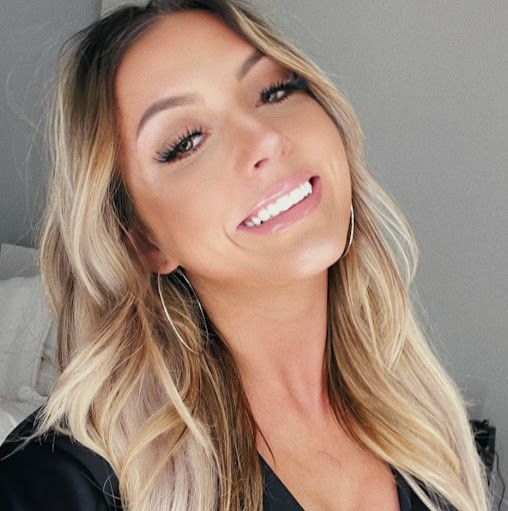 Danielle Gaylord Photo 7