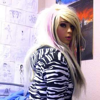 Brandy Oliver Photo 40