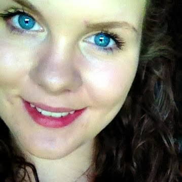 Alyson Harding Photo 13