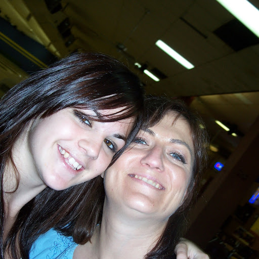 Andrea Devitt Photo 16
