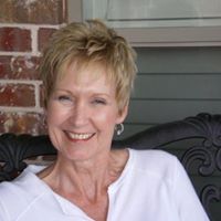 Sandra Kent Photo 22
