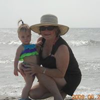 Gloria Simmons Photo 39