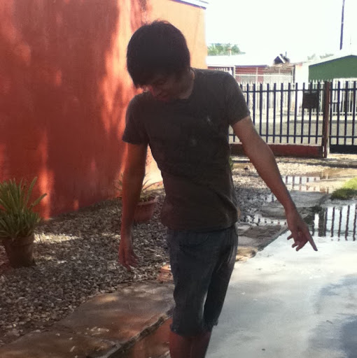 Manuel Chavez Photo 45