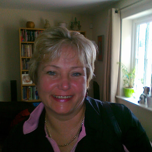 Sue Chamberlain Photo 39