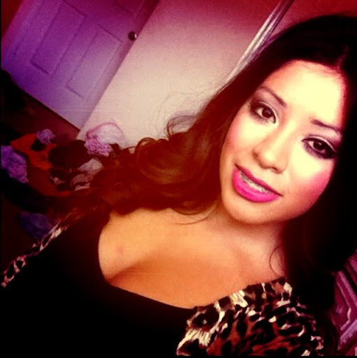 Nancy Reyna Photo 27