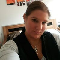 Jennifer Dubois Photo 23